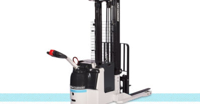 WSX series by UniCarriers a straddle stacker | Dade Lift Parts & Equipment